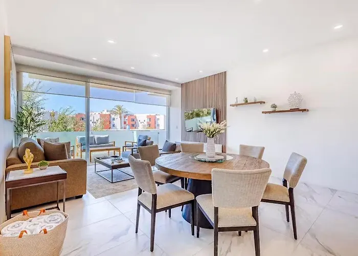 Сasa de vacaciones Stylish 3br Downtown Cabo Walk Everywhere