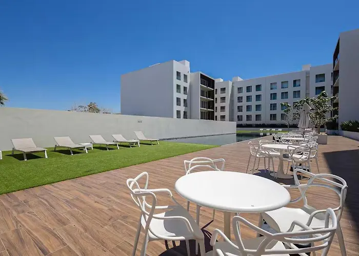 Stylish 3br Downtown Cabo Walk Everywhere Сasa de vacaciones